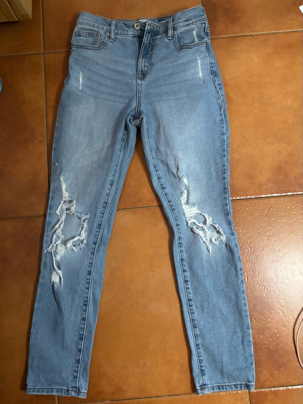 RE Generation by Celebrity Pink Mindful distressed jeans, zipper, straight leg